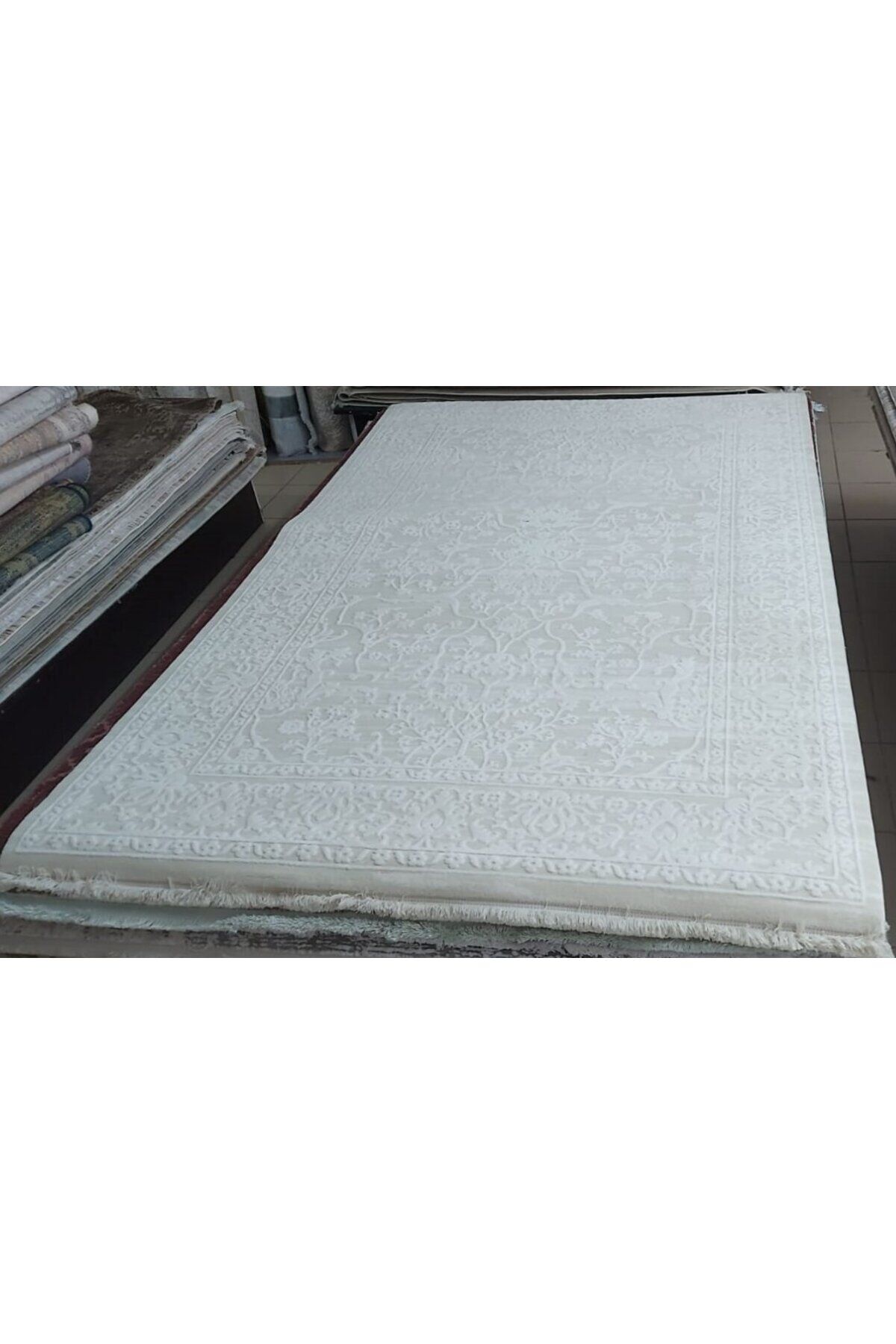 SIK DOKUMA TOZ YAPMAYAN ORTA KALINLIKTA HALI Gri̇ - 160 X 230