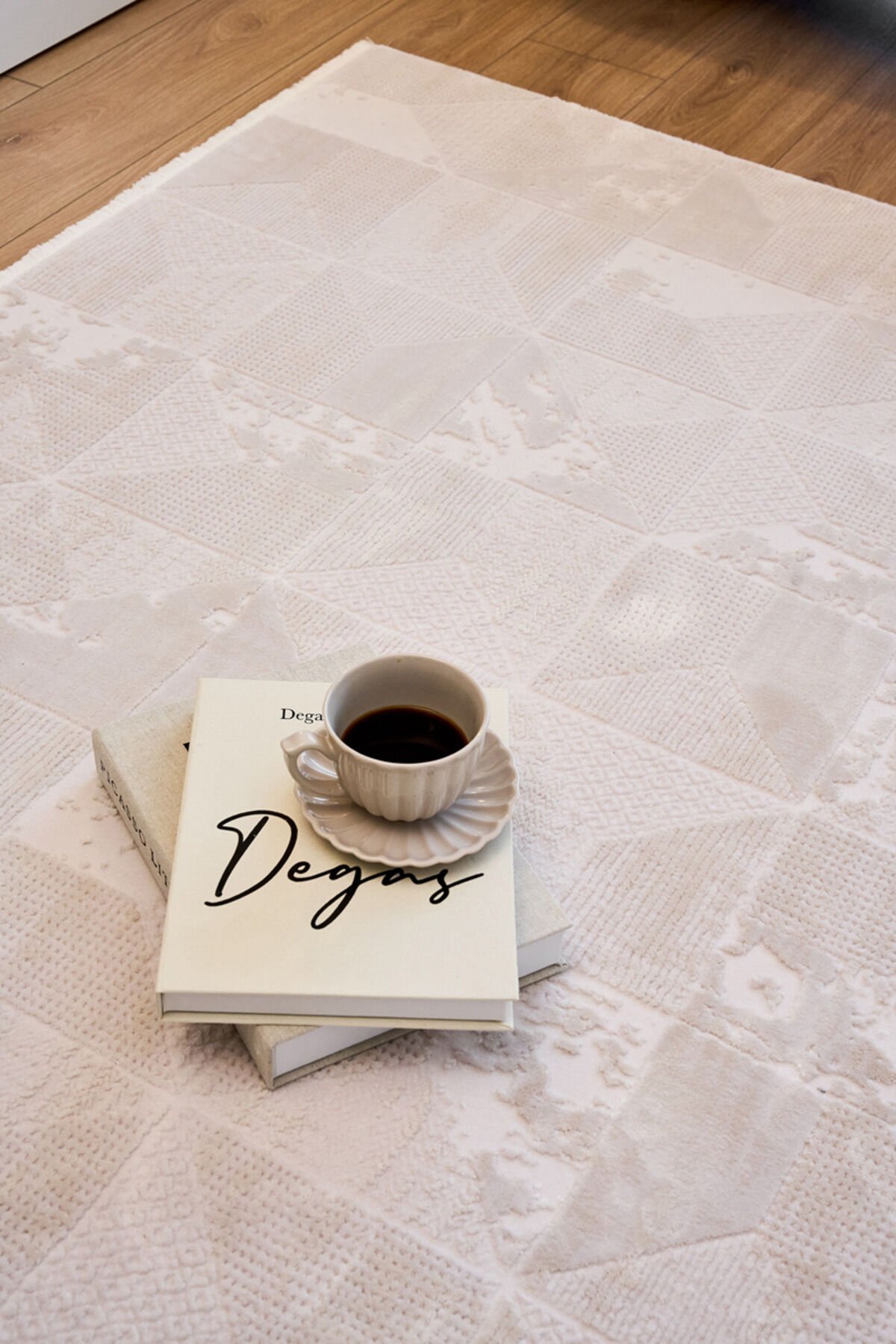 APEX AZUR SIK DOKUMA ÇOK KALIN EVİNİZİ SICACIK YAPAN HALI