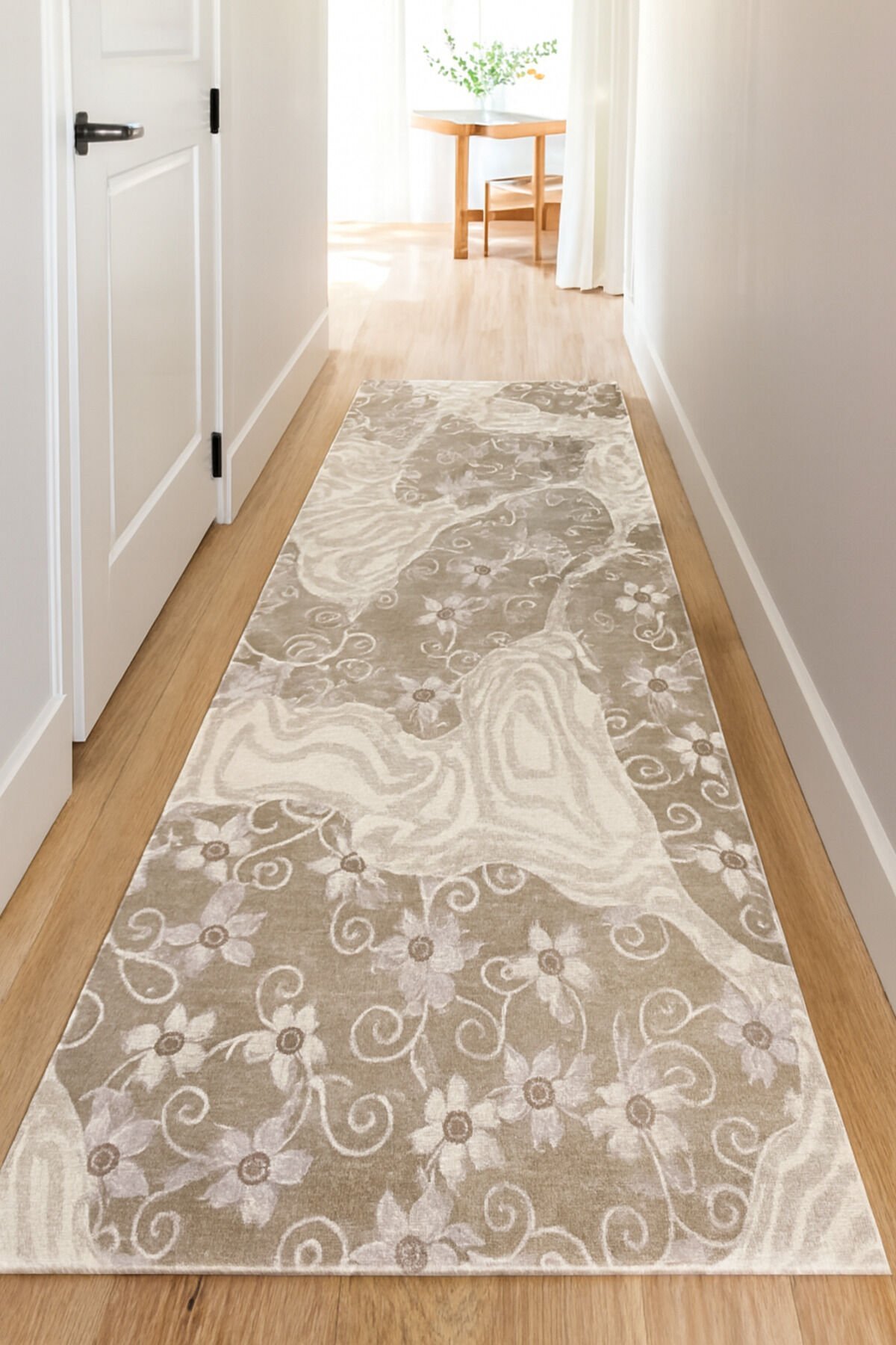 Halı Saray Sık Dokuma Orta Kalınlıkta Halı