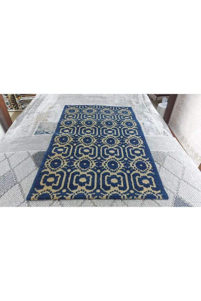 Yün Halı Uşak Saf Yün Dokuma Halı Lacivert012 Geleneksel Doku, Yün Halı Geleneksel Doku, Yün Halı. Laci̇vert - 80 X 300