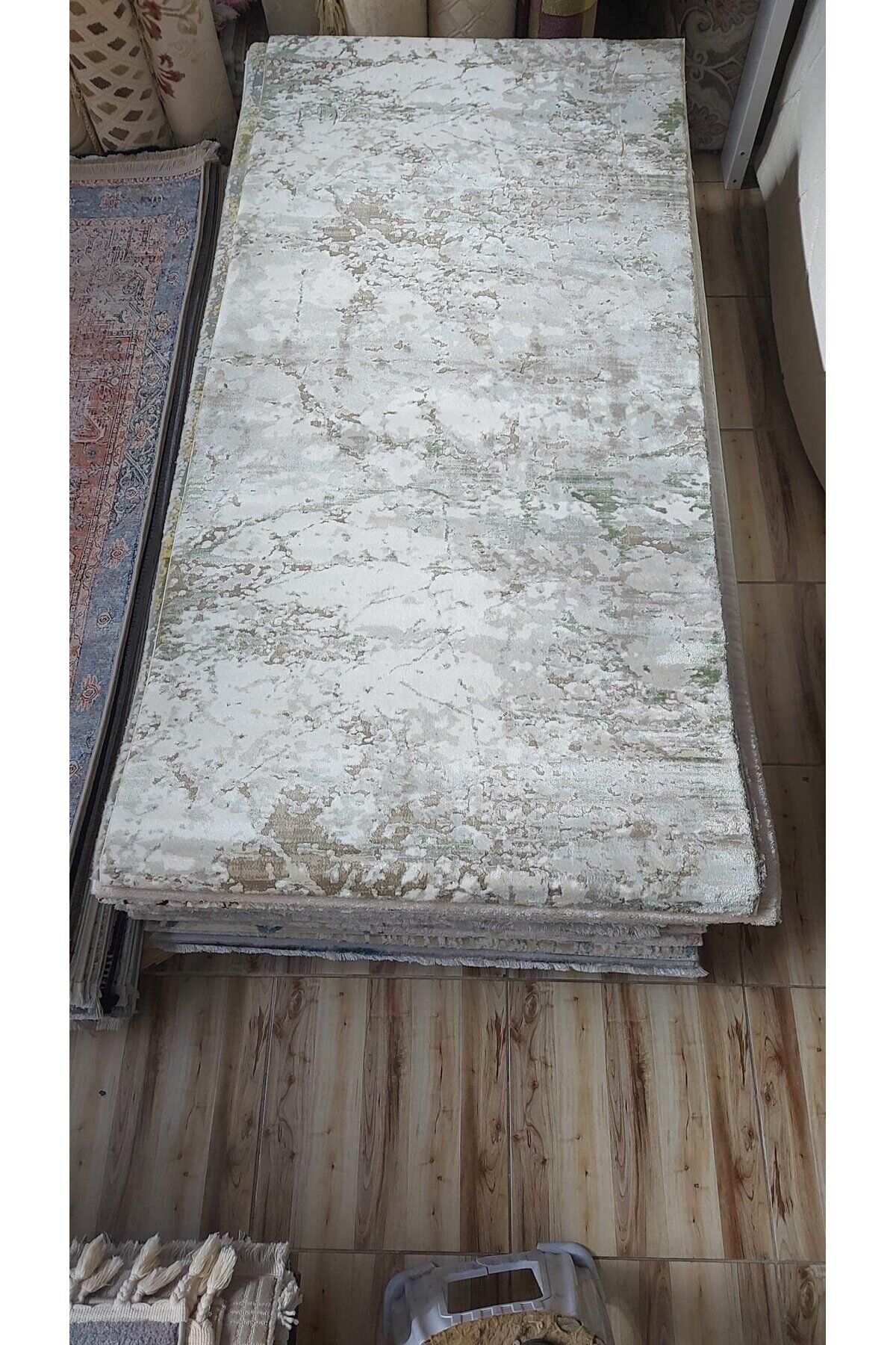 HALI SARAY  SIK DOKUMA AKRİLİK KALIN  HALI BEYAZ 100 x 200