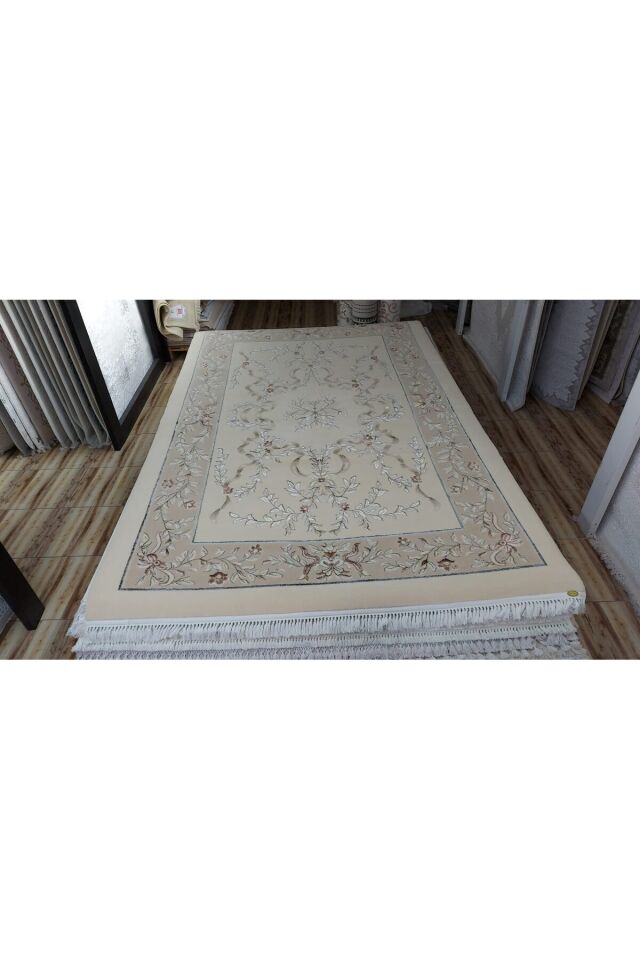 Salon Halısı Yün Halı Uşak Saf Yün Gözalıcı Zarif Özel Halı Krem - 200 X 300