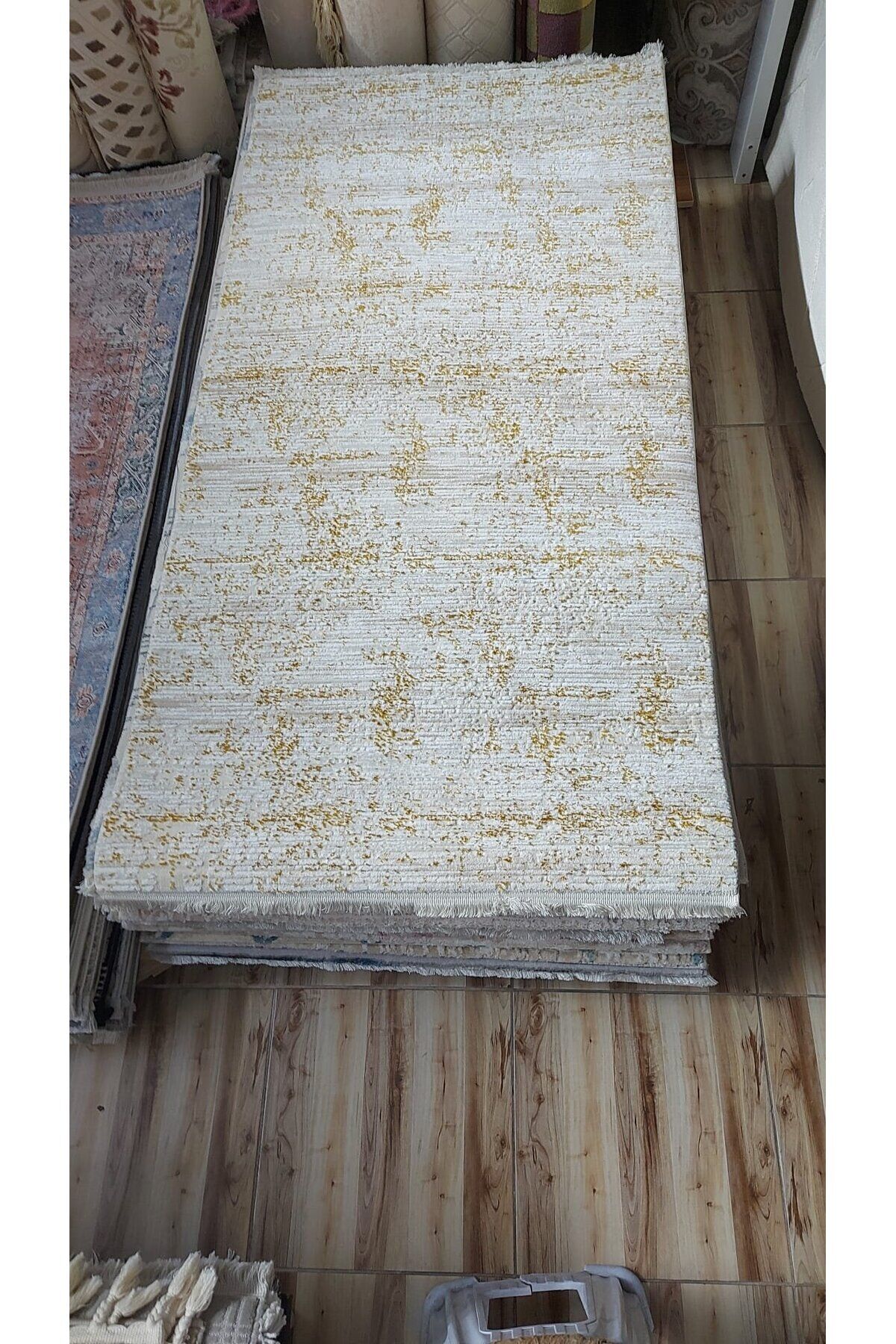 HALI SARAY  SIK DOKUMA AKRİLİK KALIN HALI SARI 100 x 200