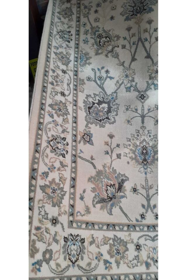 Yün Halı Uşak Saf Yün Halı 0108 Geleneksel Doku, Yün Halı Bej - 200 X 280