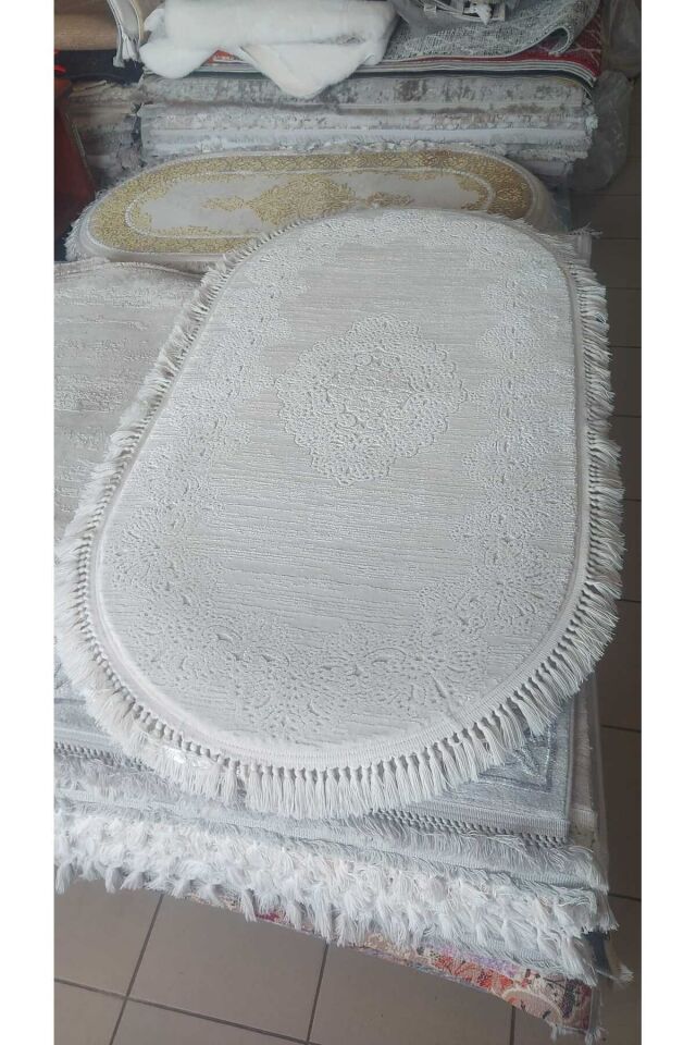 HERA SIK DOKUMA AKRİLİK OVAL HALI Krem - 80 X 150