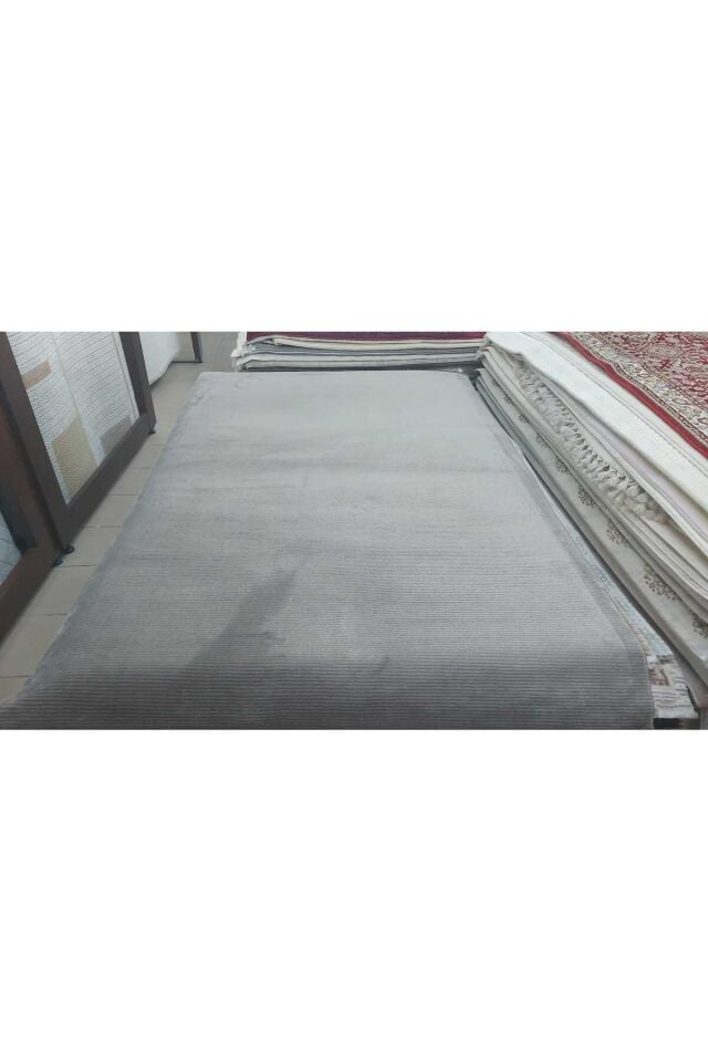 IRMAK SIK DOKUMA ORTA KALINLIKTA AKRİLİK MODERN SALON HALISI