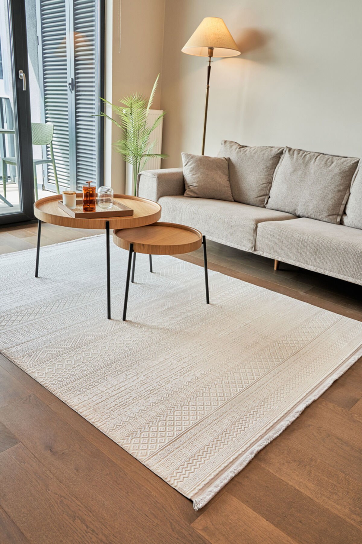 Apex Cali̇sta Müthi̇ş Pariltili İpek Vi̇skon Yüksek Kali̇te Dokuma Halı Salonlar Patlar Gri - 240 X 340